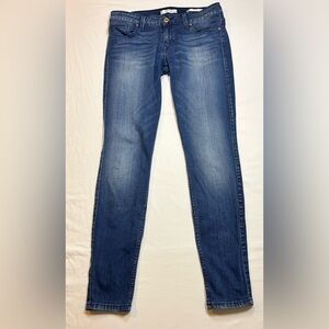 GUESS 28 Women’s Skinny – Soft Stretch Denim Style blue jeans